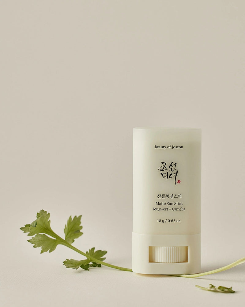 Beauty of Joseon - Matte Sun Stick: Mugwort + Camelia SPF50 PA++++ (18g)